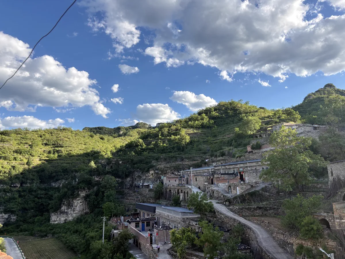 太行山大前村全景